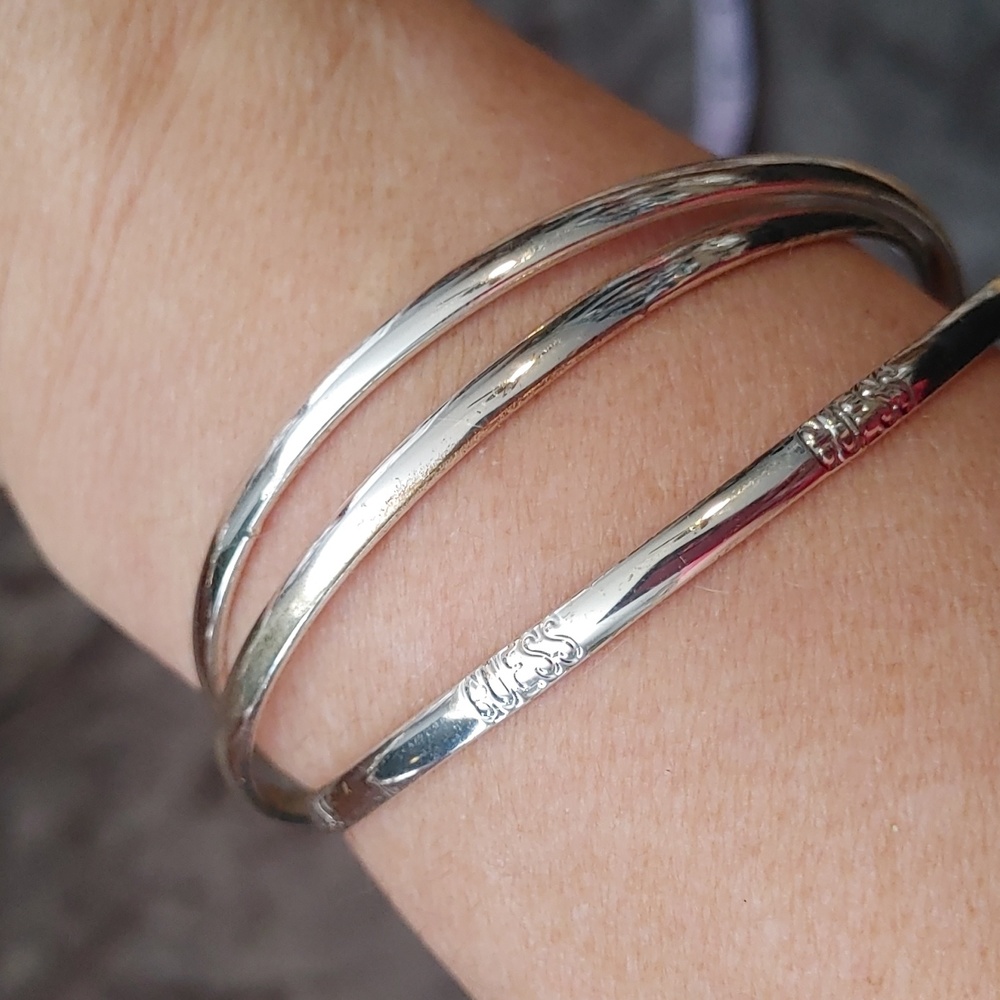 $10 Add On Guess Bracelet 9 inch Circumference